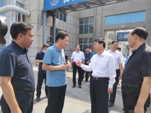 河南省人大常委會原副主任喬新江蒞臨飛天調研