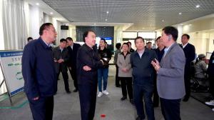 河南省人大常委會原副主任徐濟超蒞臨飛天調研