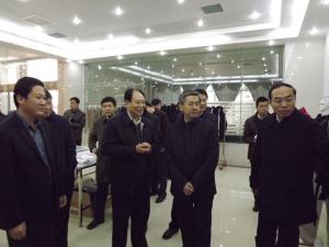 河南省委原副書記組織部長鄧凱蒞臨飛天調研